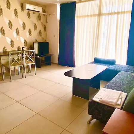 Grand Kamelia Complex * Slantchev Briag