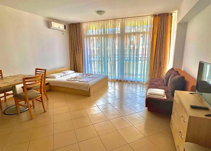 Grand Kamelia Complex *