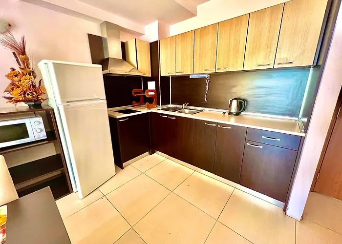 Grand Kamelia Complex Napospart